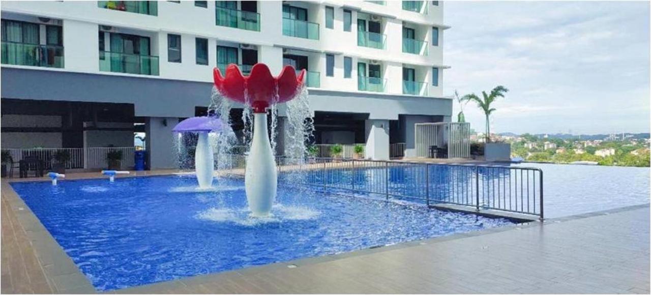 Sari Homestay Vista Bangi With Wi-Fi And Netflix Eksteriør billede